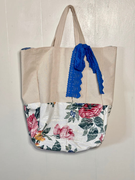 White floral Totebag